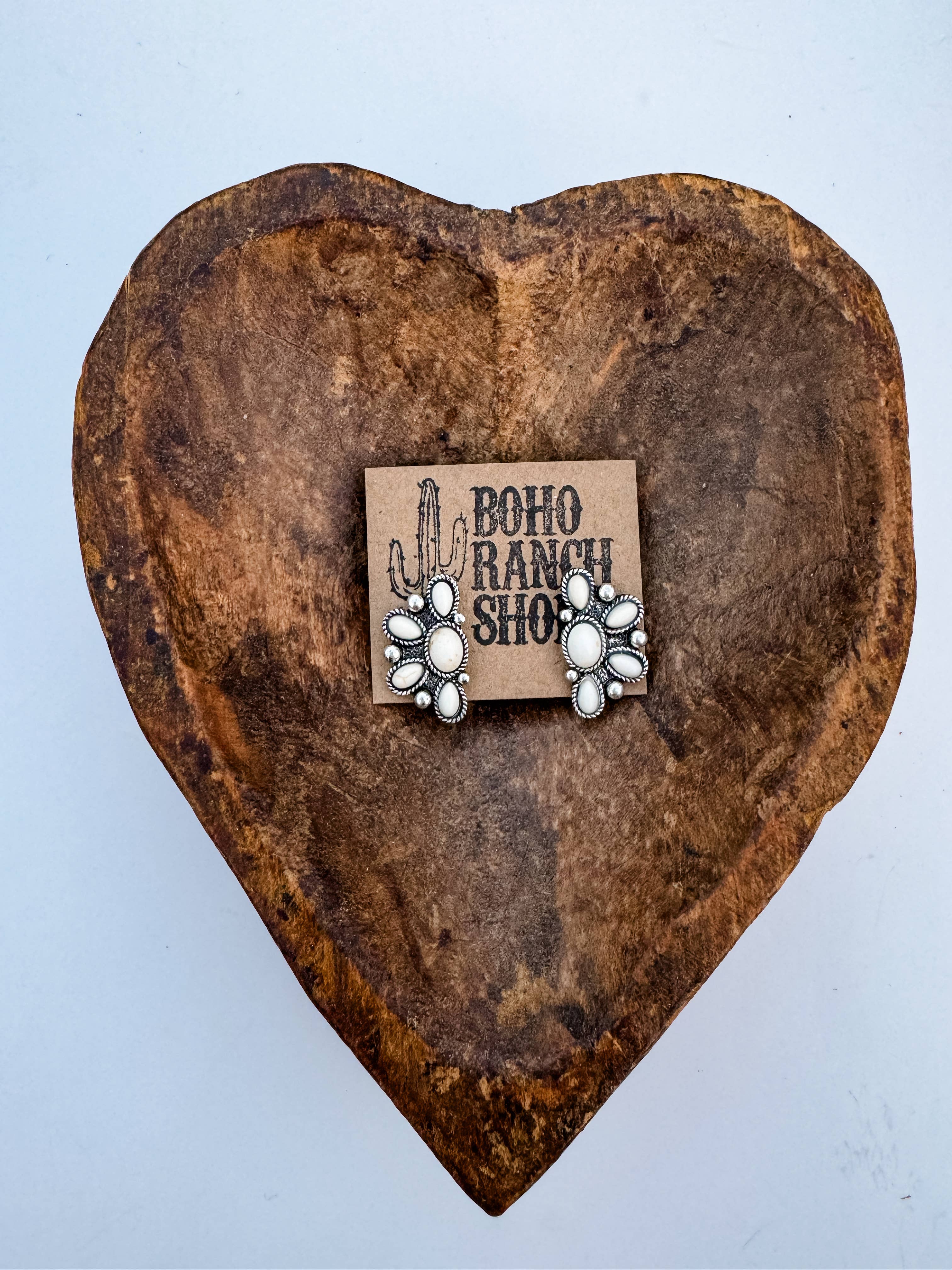 Western Oval Stone Stud Earrings