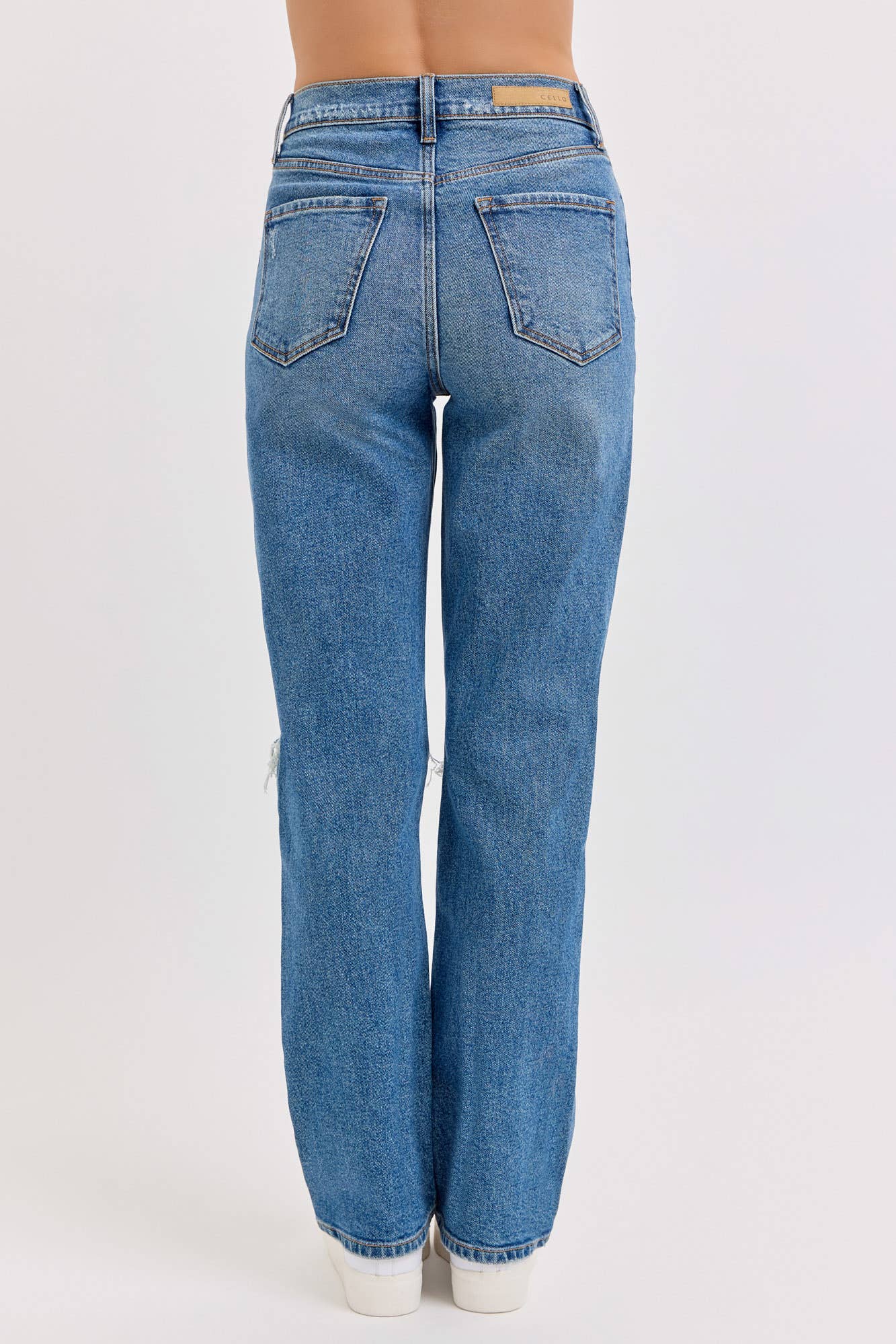 Super High Rise Destroy Dad Jean Medium Wash