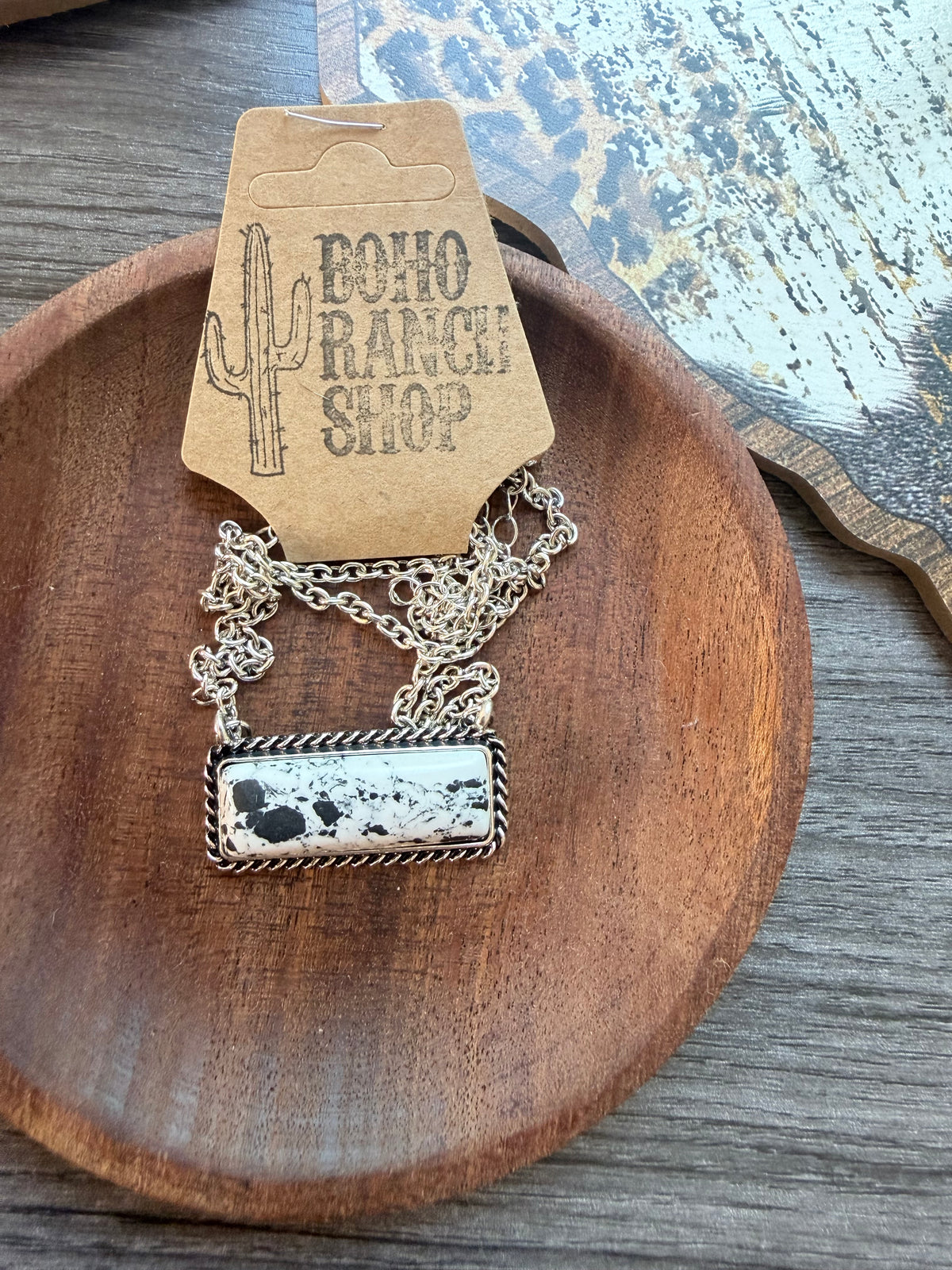Western Semi Stone Bar Necklace