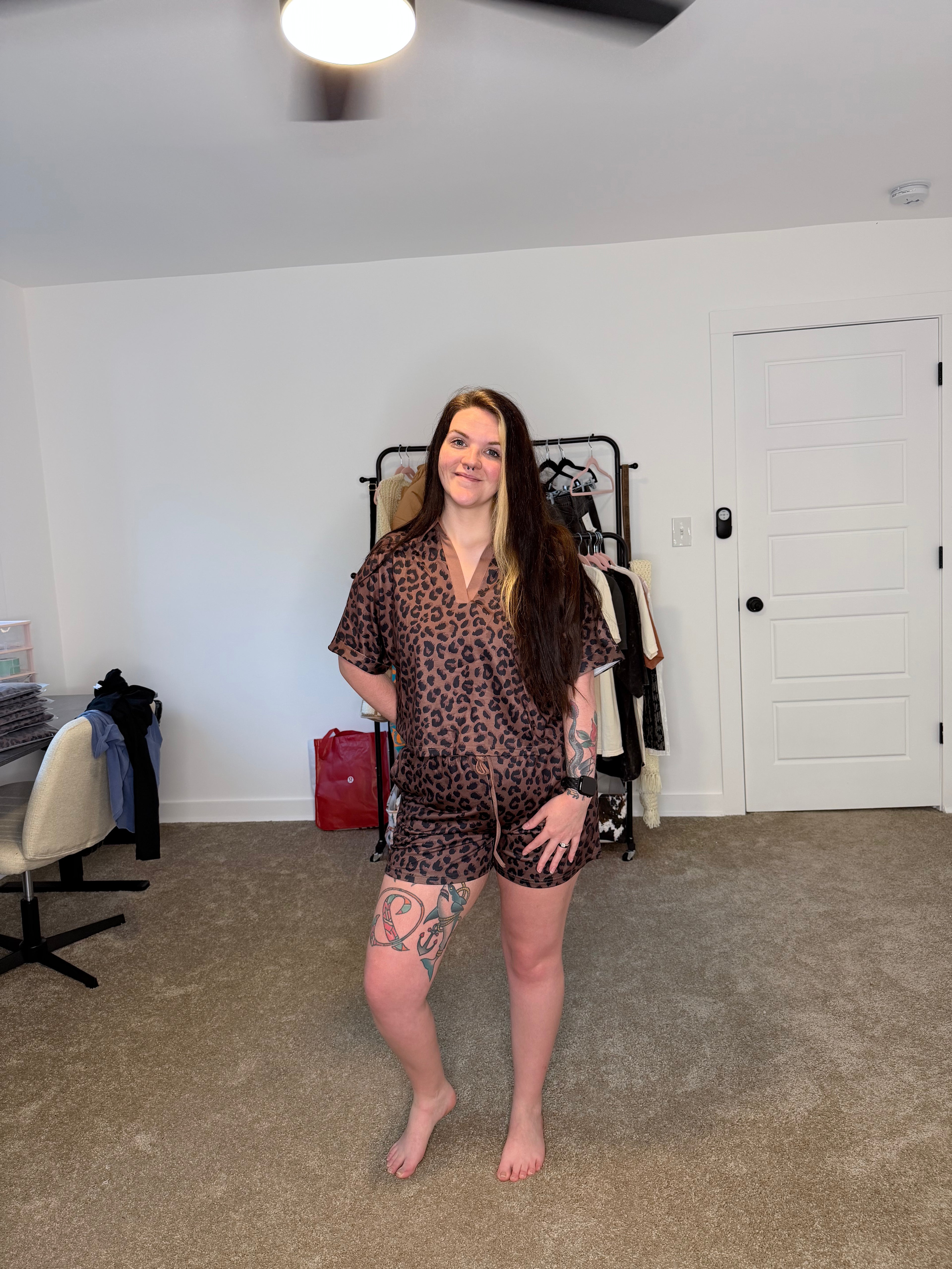 V Neck Collar Leopard Printed 2pcs Short Set