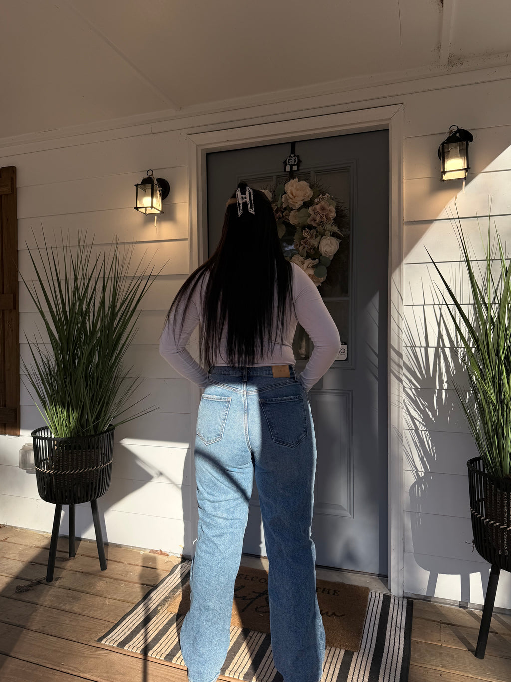 Super High Rise Destroy Dad Jean Medium Wash