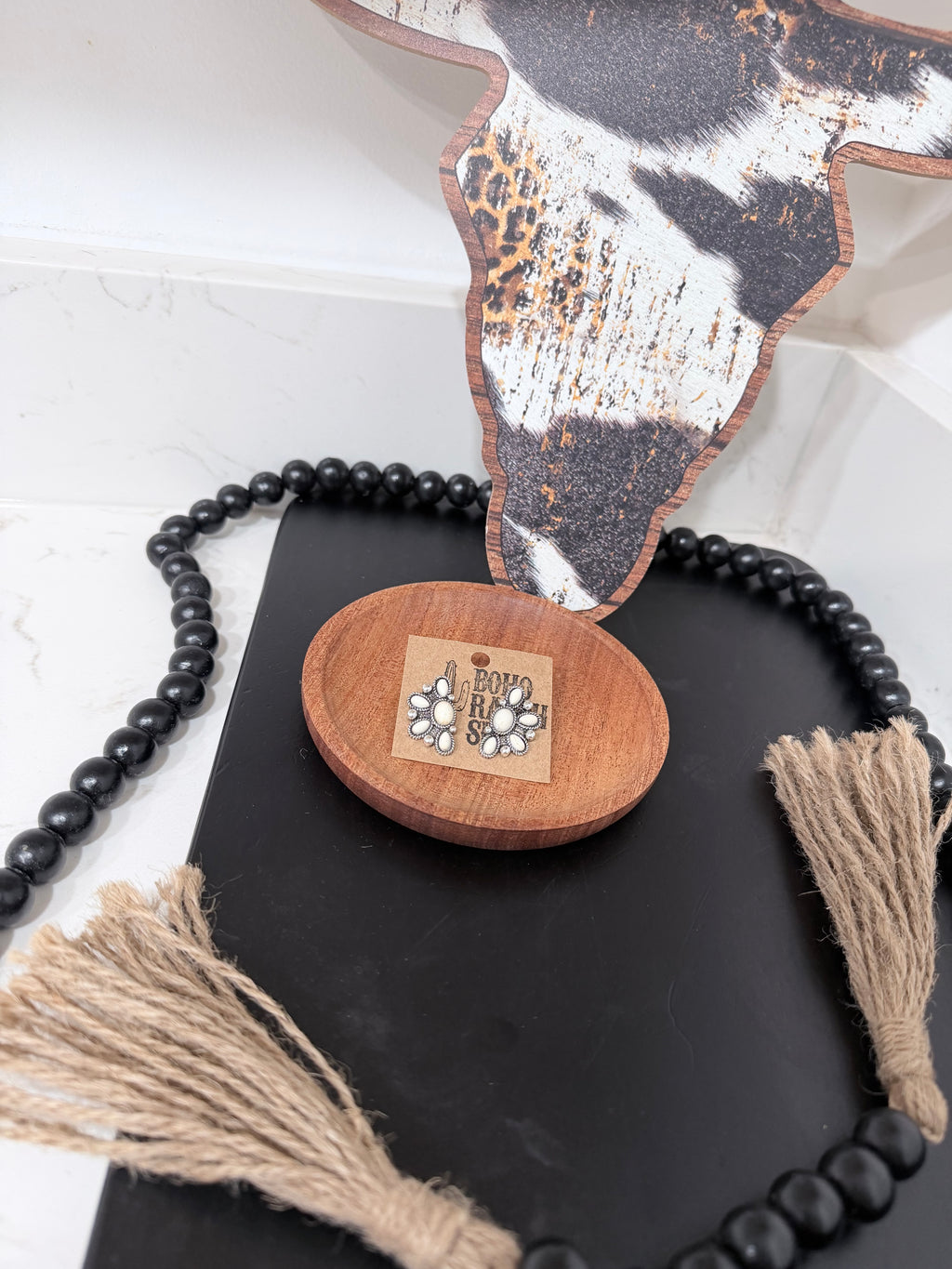 Western Oval Stone Stud Earrings