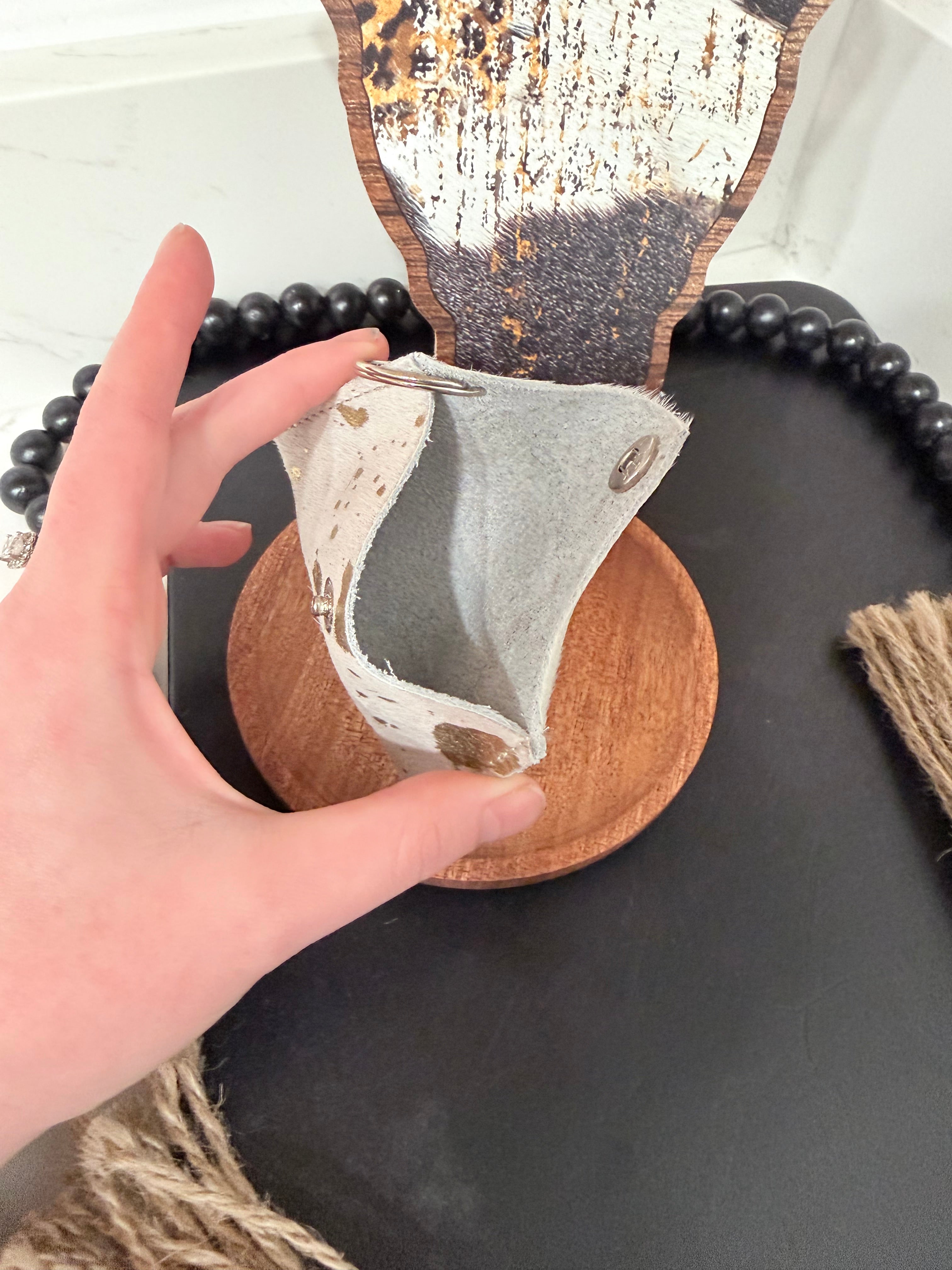 Cowhide Credit Card Holder Keychain - Gift Card holder